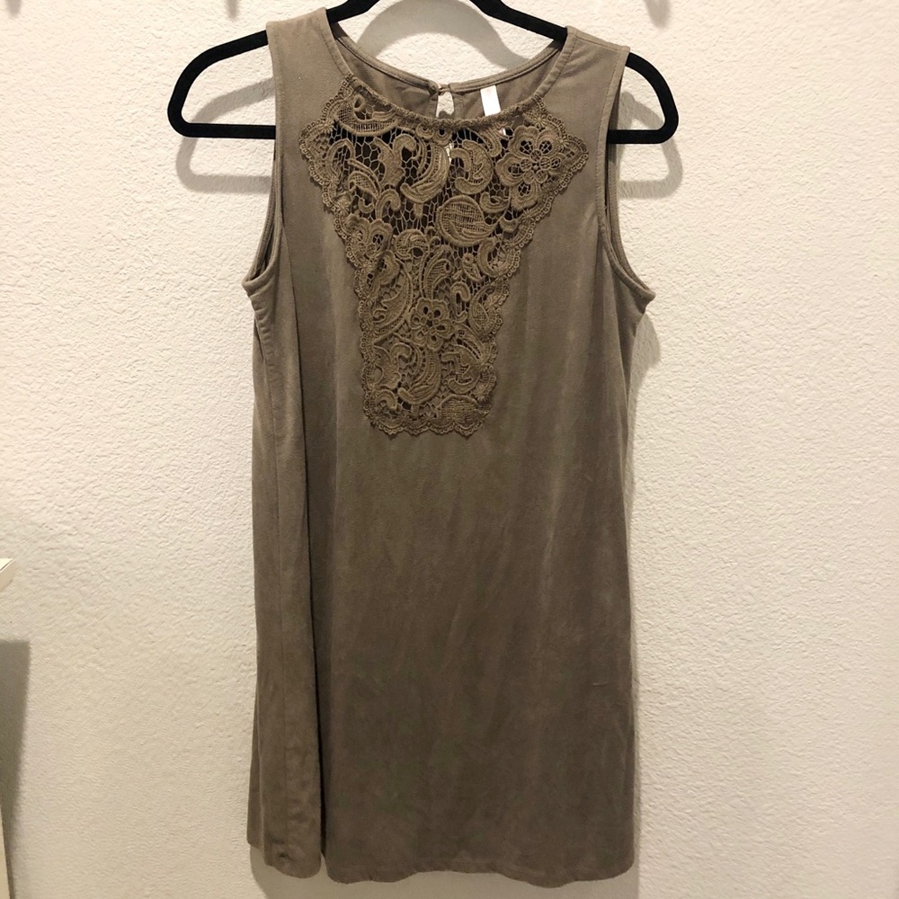 Green Dress with Lace M